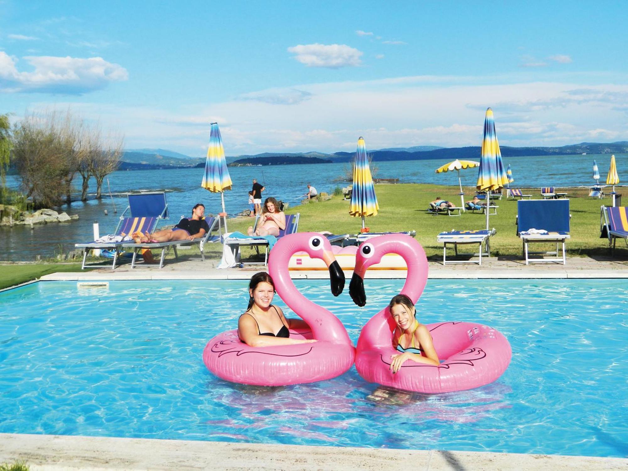 Camping Badiaccia Village กัสติลโยเน เดล ลาโก ภายนอก รูปภาพ