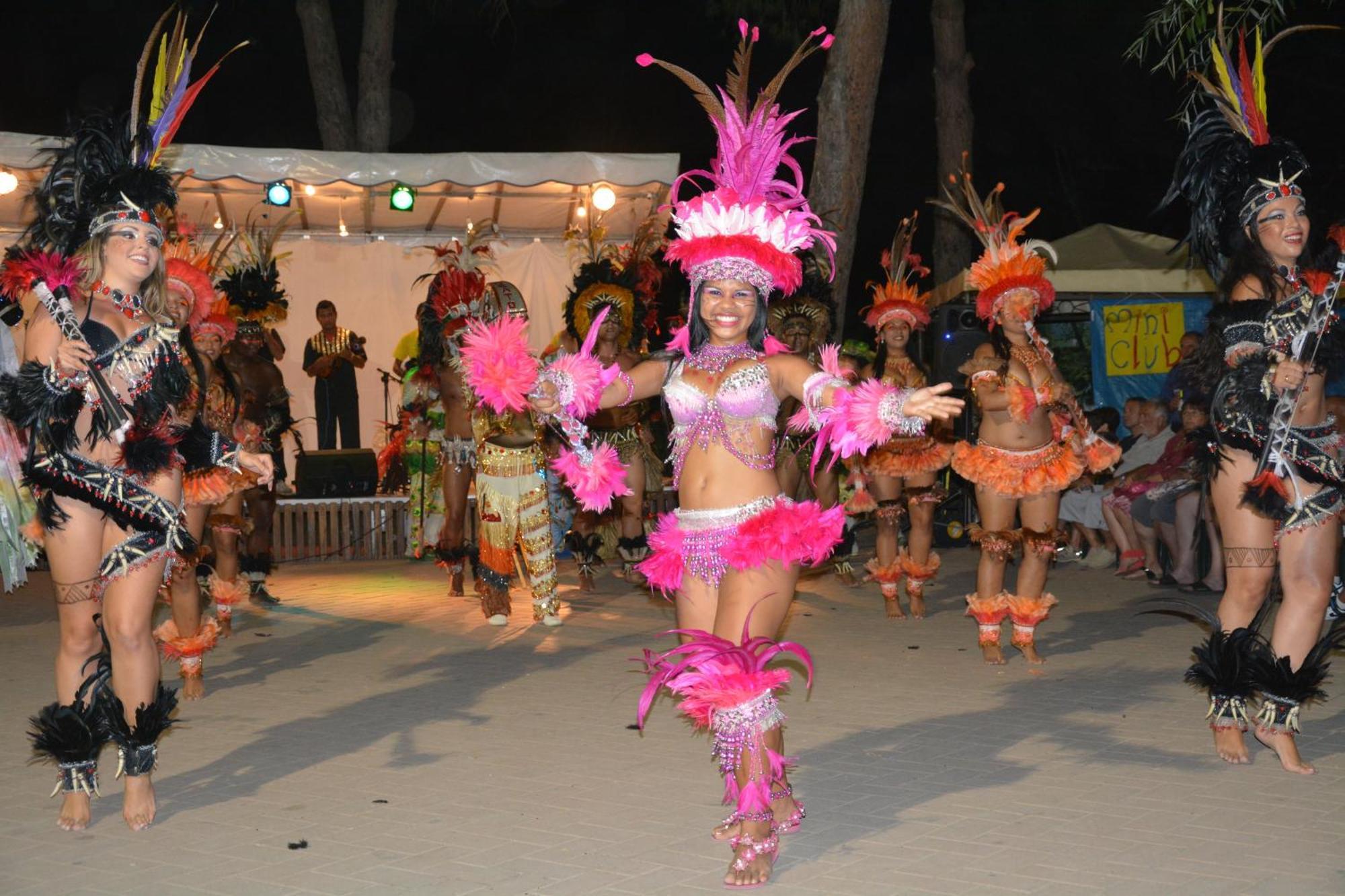 Camping Badiaccia Village กัสติลโยเน เดล ลาโก ภายนอก รูปภาพ